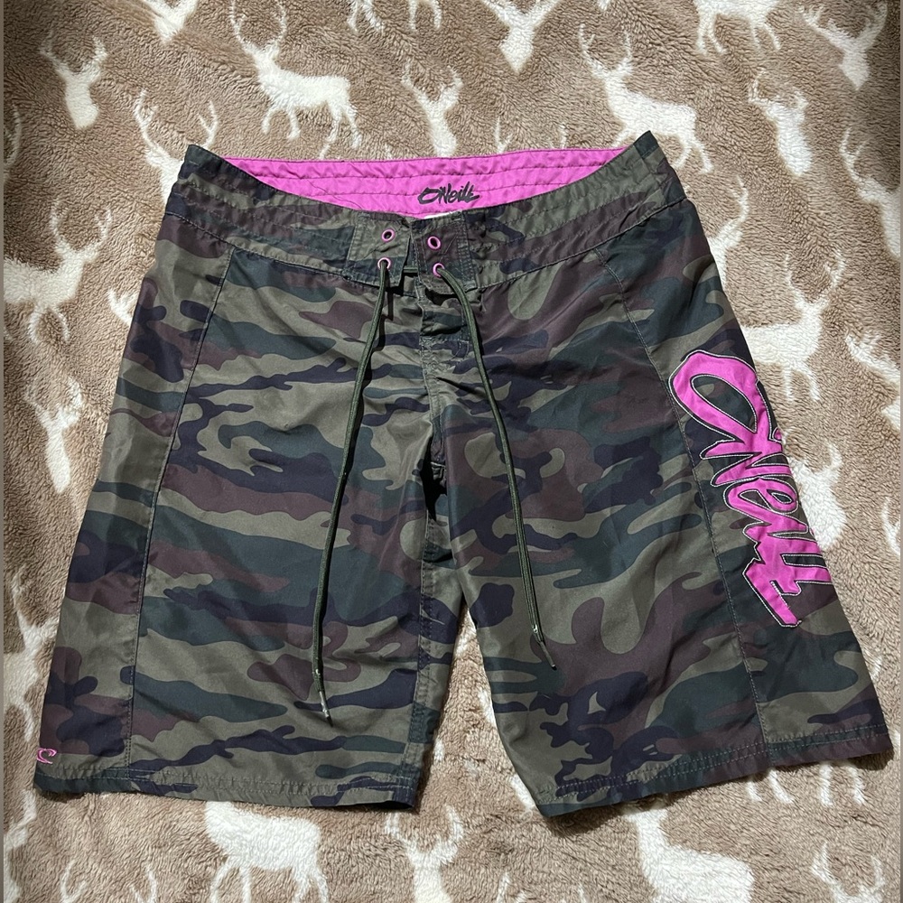 O’Neill board shorts
